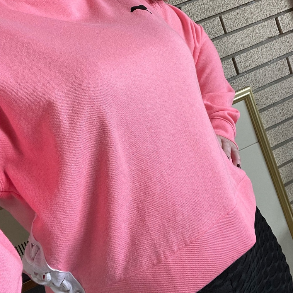 ❤️VS PINK LACE UP CROP CAMPUS CREW NEW❤️